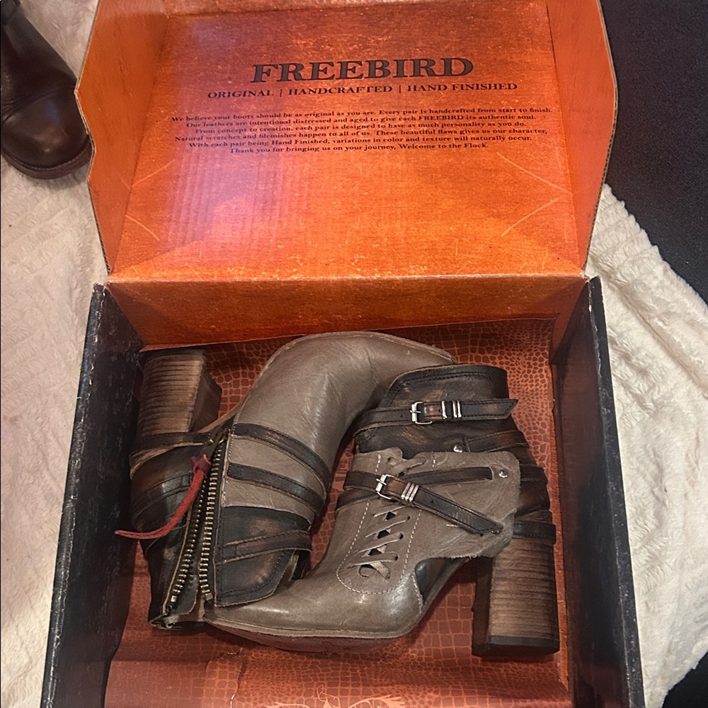 Freebird Women's Gray and Black Lace Up Boots Jerome